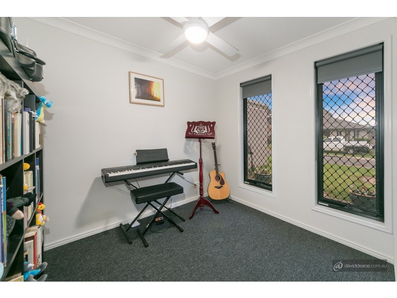 24 Champion Crescent, Griffin QLD 4503