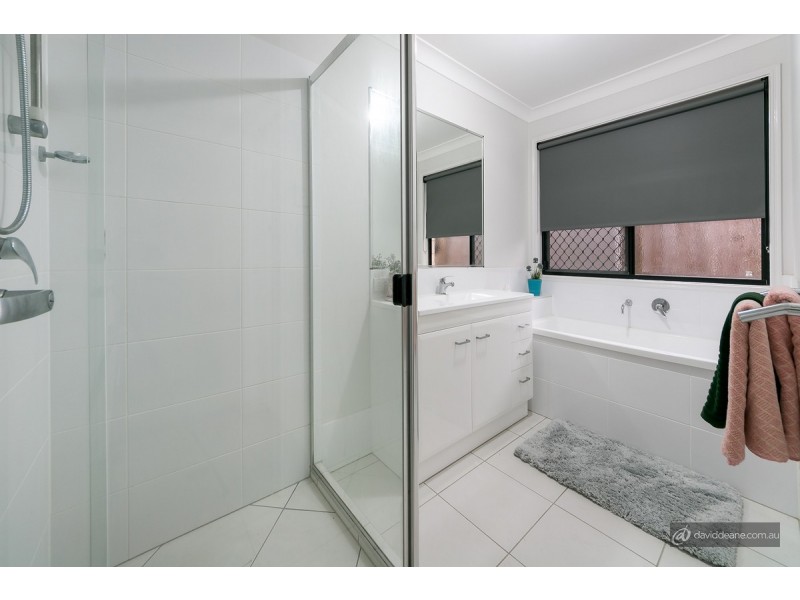 24 Champion Crescent, Griffin QLD 4503