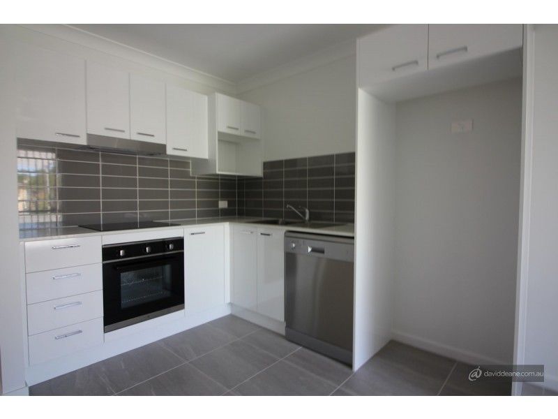 2/47 Grace Street, Scarborough QLD 4020