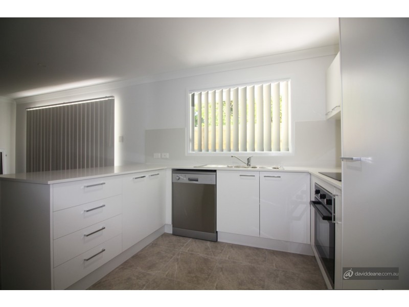 1/2A Lucas Street, Scarborough QLD 4020