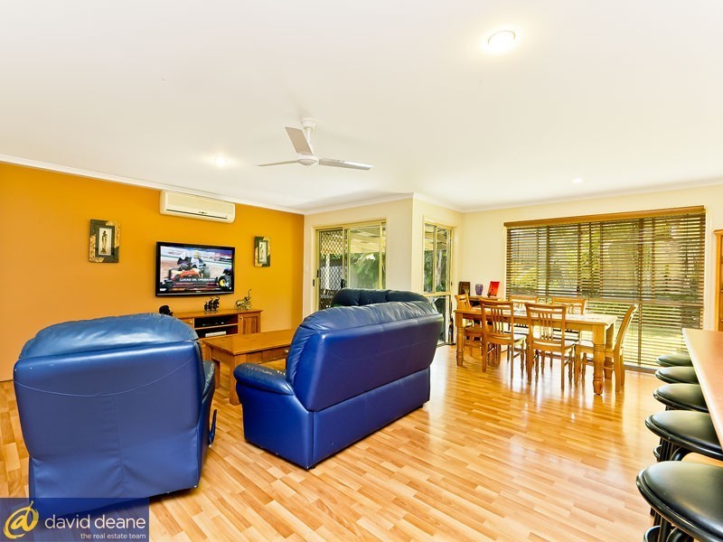 Warner QLD 4500