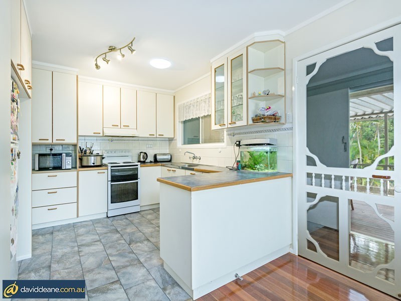 143 Spitfire Avenue, Strathpine QLD 4500