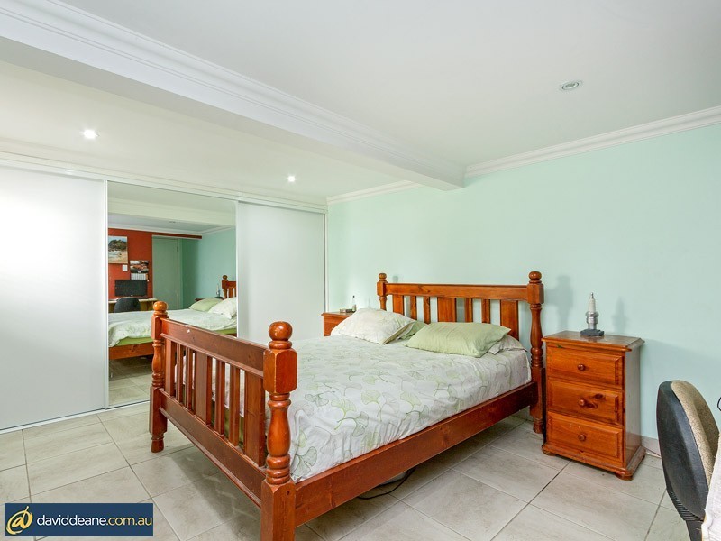 143 Spitfire Avenue, Strathpine QLD 4500