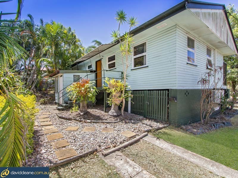 56 Stanley Street, Strathpine QLD 4500