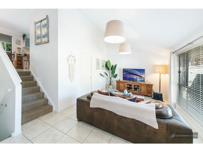 36 Pinelands Street, Lawnton QLD 4501