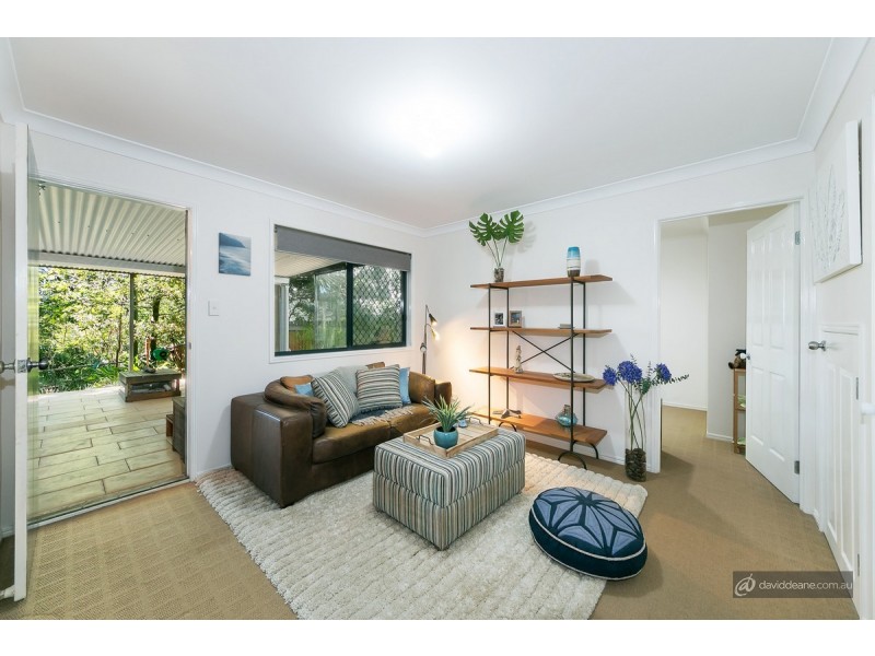 36 Pinelands Street, Lawnton QLD 4501