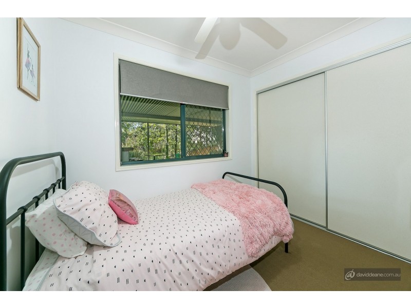 36 Pinelands Street, Lawnton QLD 4501