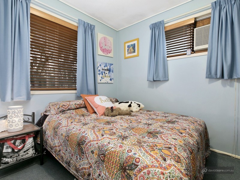 18 Colonial Drive, Lawnton QLD 4501