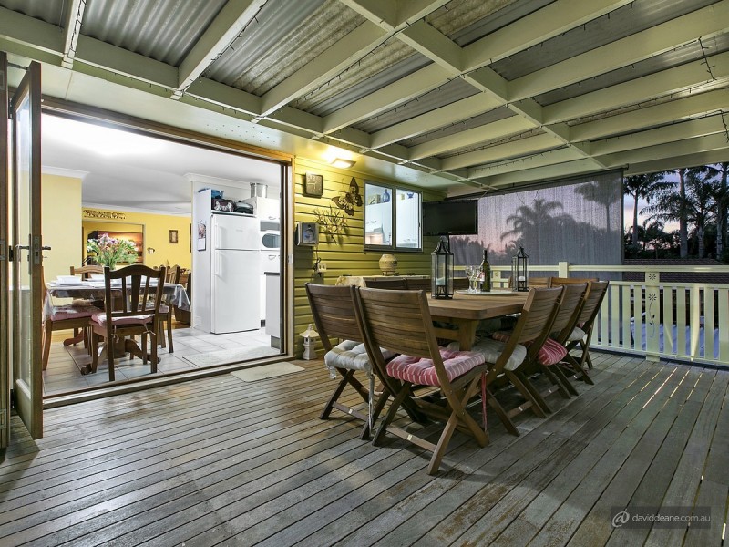 18 Colonial Drive, Lawnton QLD 4501