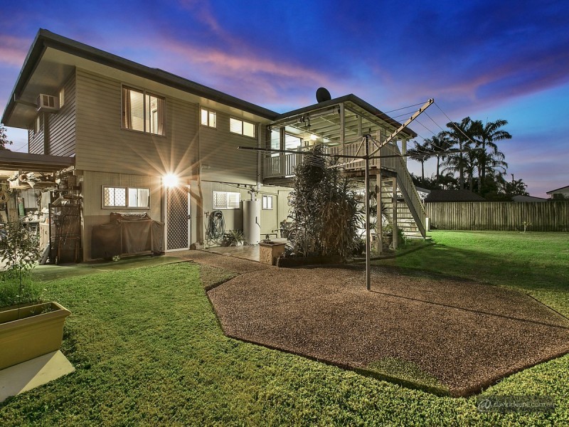 18 Colonial Drive, Lawnton QLD 4501