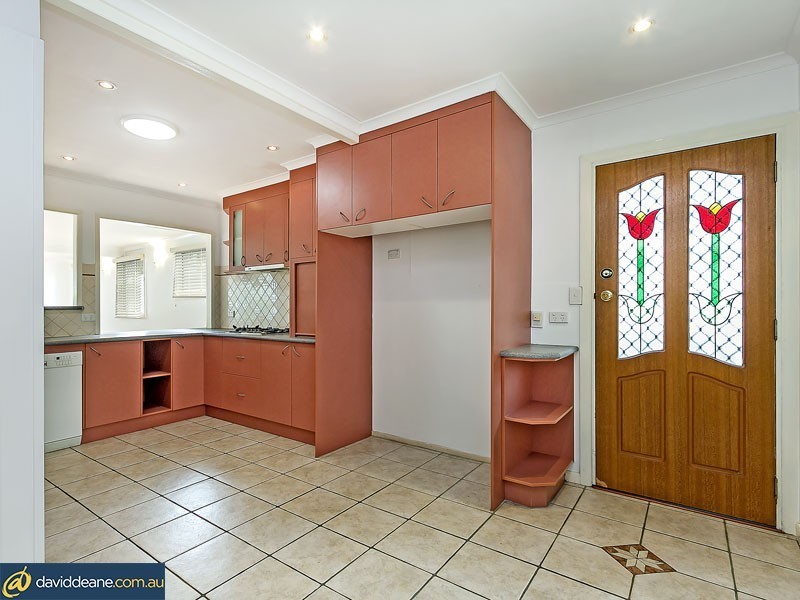 81 Spitfire Ave, Strathpine QLD 4500