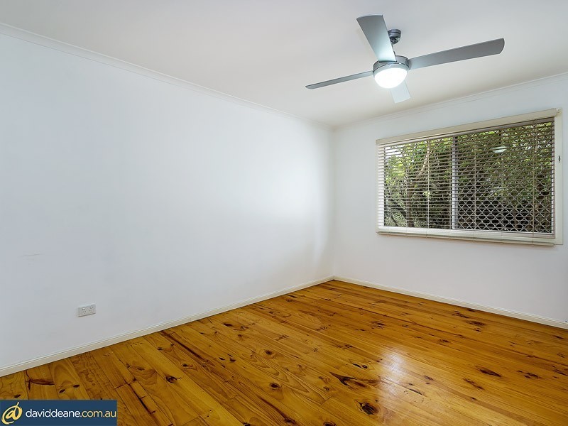 81 Spitfire Ave, Strathpine QLD 4500
