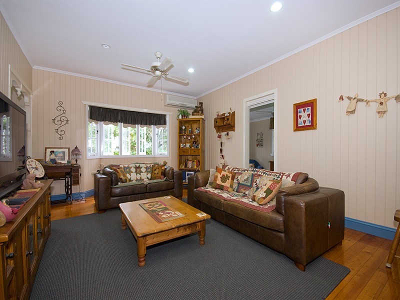 Nundah QLD 4012