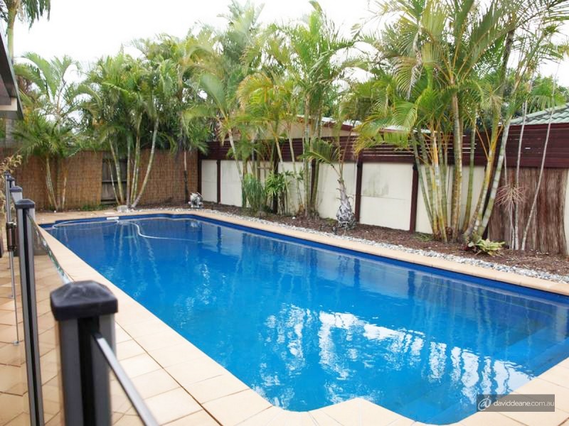 22 Inverpine Court, Petrie QLD 4502