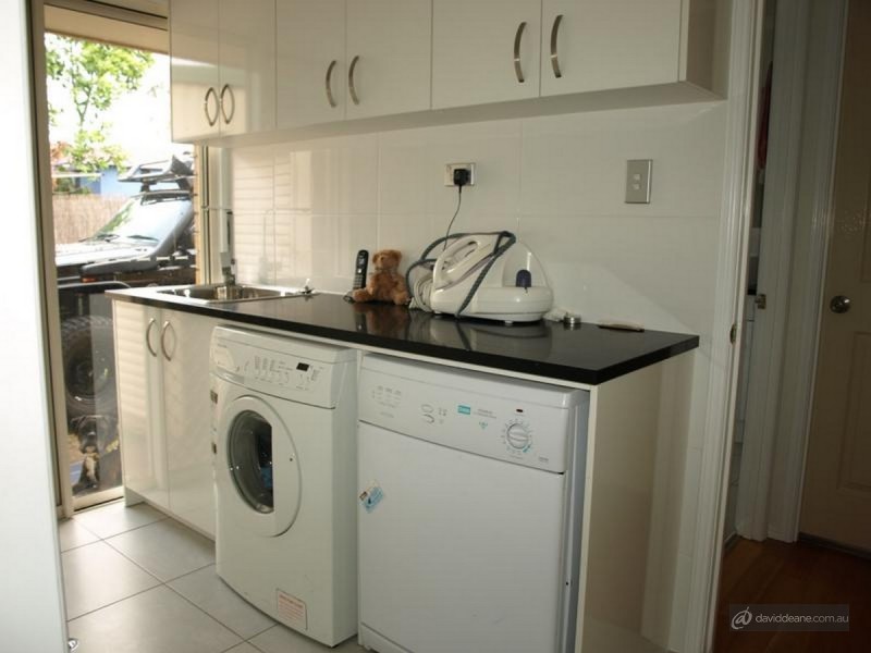 22 Inverpine Court, Petrie QLD 4502