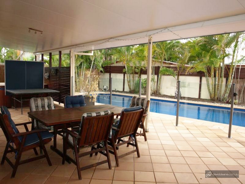 22 Inverpine Court, Petrie QLD 4502