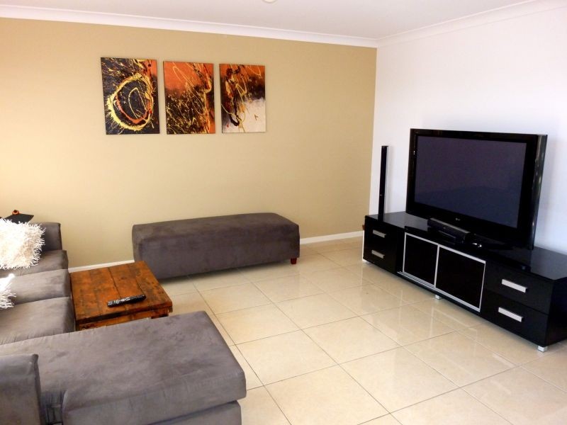 Warner QLD 4500