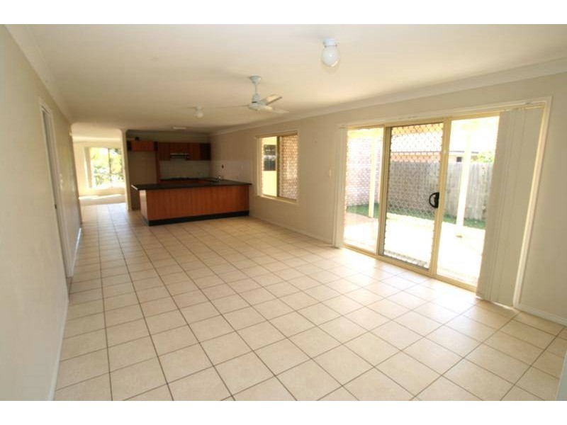North Lakes QLD 4509