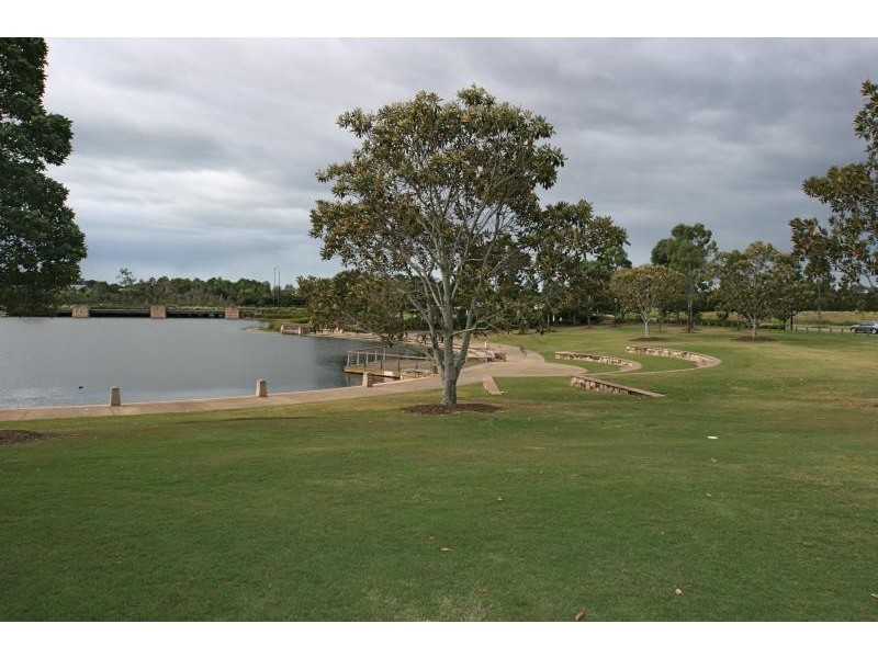 North Lakes QLD 4509