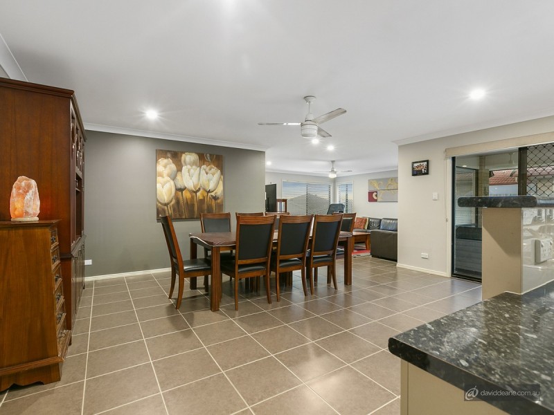 111 Kurrajong Drive, Warner QLD 4500