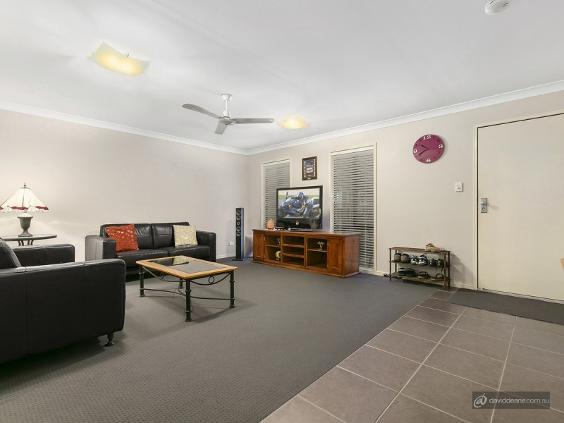 111 Kurrajong Drive, Warner QLD 4500