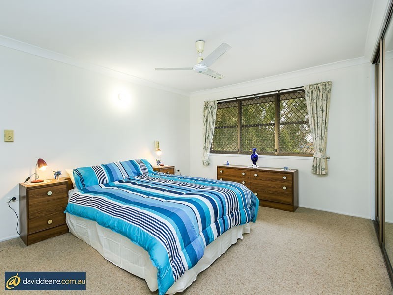 21 Bordeau Cres, Petrie QLD 4502