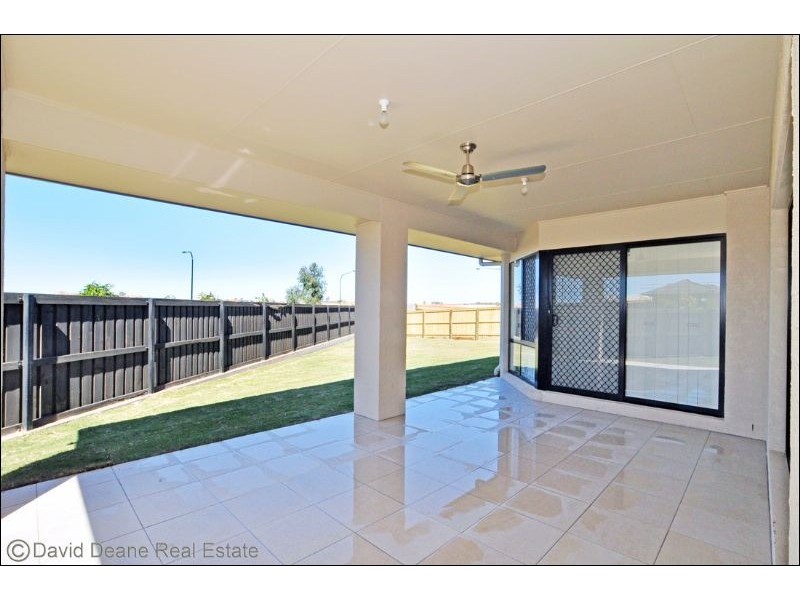 23 Eaton Close, North Lakes QLD 4509