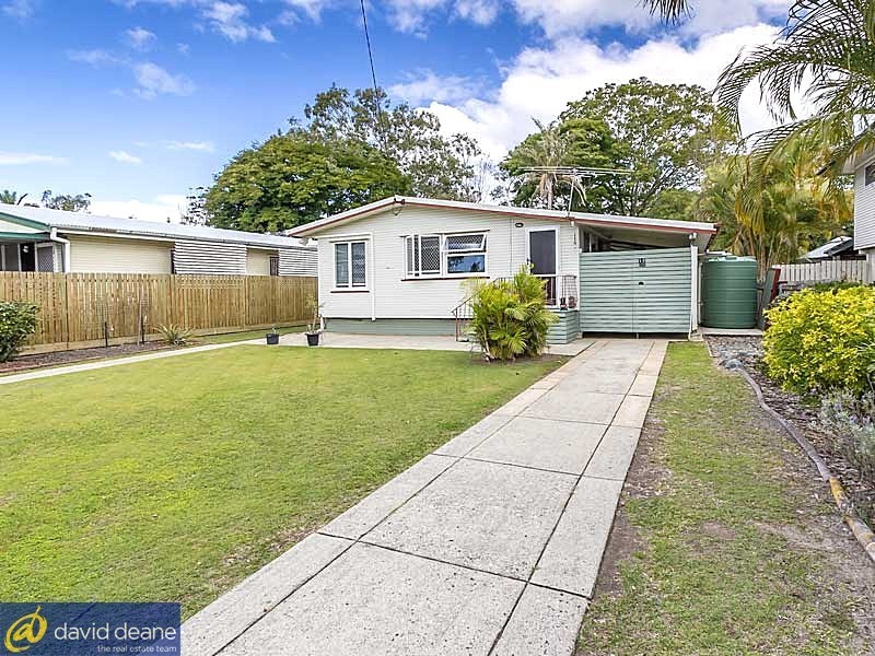 15 Lancaster St, Strathpine QLD 4500