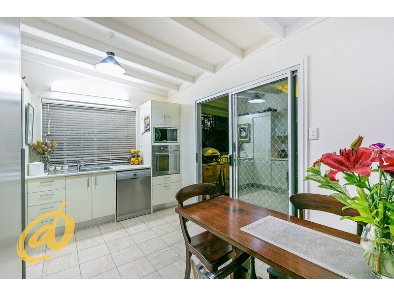 4 Alawara Street, Petrie QLD 4502