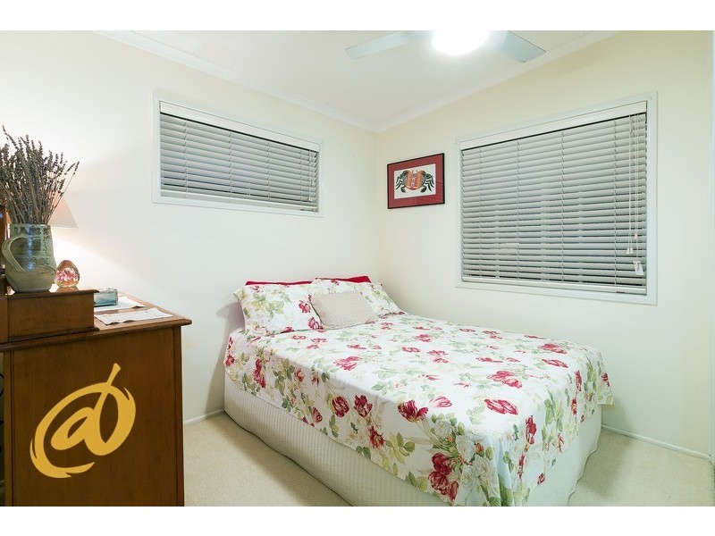 4 Alawara Street, Petrie QLD 4502