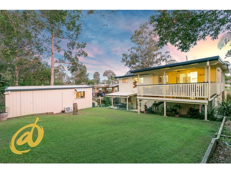 4 Alawara Street, Petrie QLD 4502