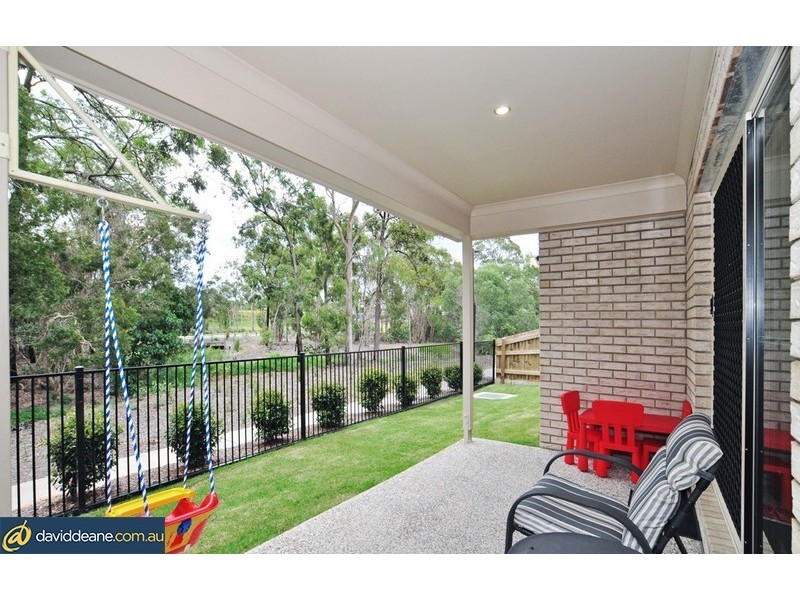 17 Adam Ct, Kallangur QLD 4503