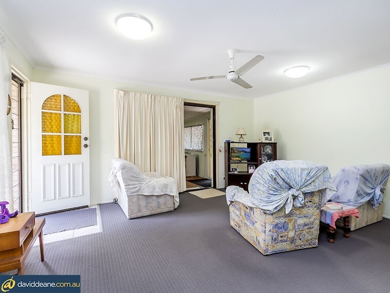 32 Livingstone St, Strathpine QLD 4500