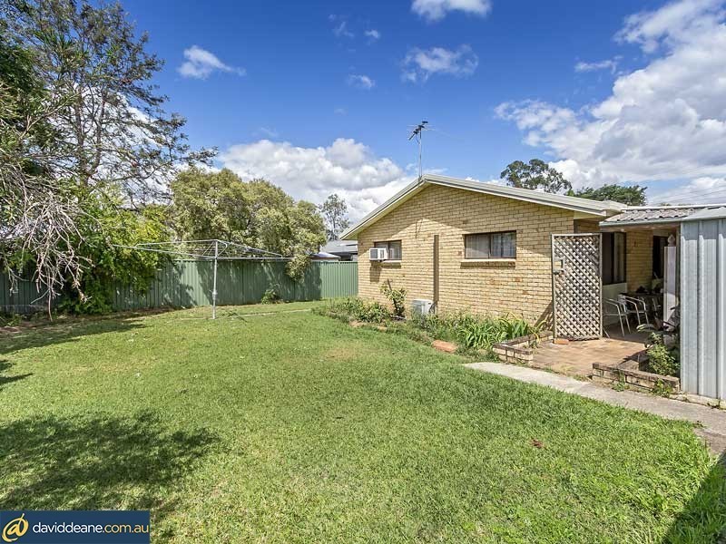 32 Livingstone St, Strathpine QLD 4500