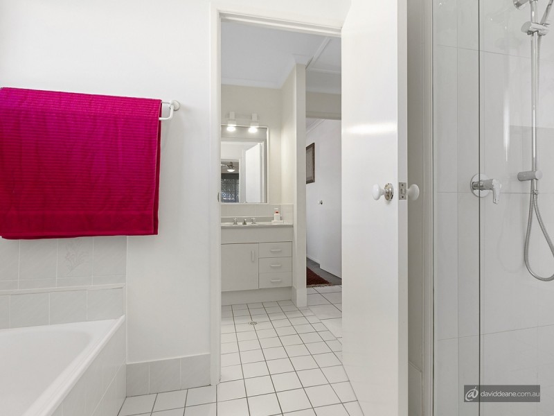 35 Sunderland Drive, Bray Park QLD 4500