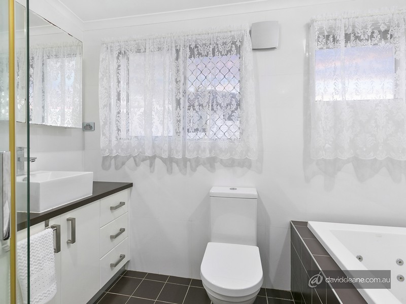 31 Taedi Avenue, Bray Park QLD 4500