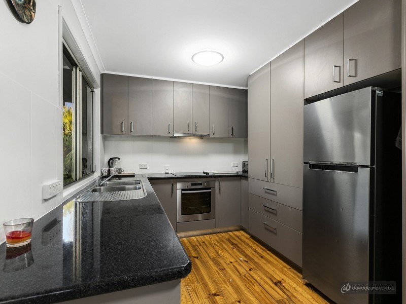 320 Stanley Street, Strathpine QLD 4500