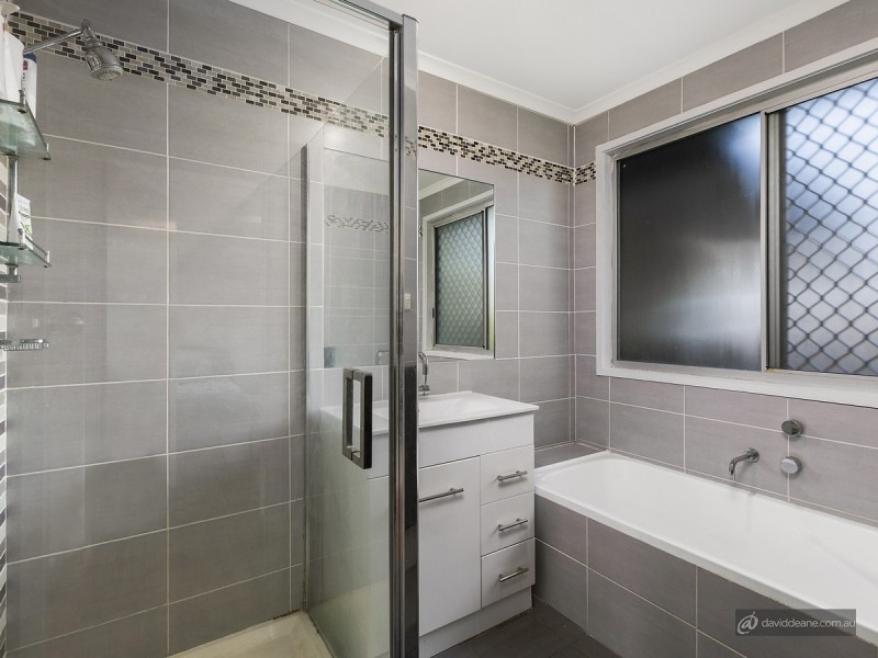 320 Stanley Street, Strathpine QLD 4500