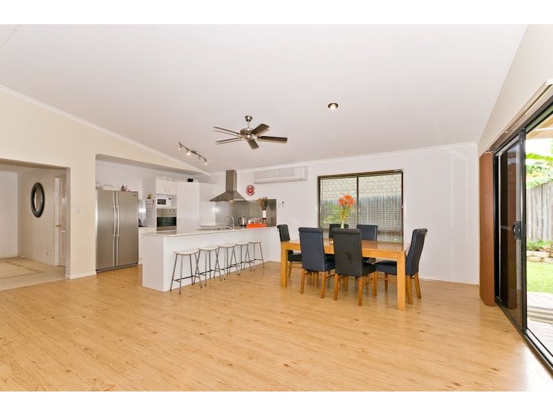 Warner QLD 4500