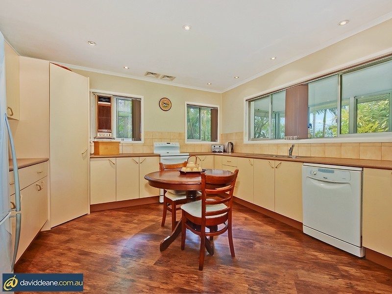 1318 Anzac Ave, Kallangur QLD 4503