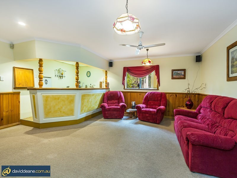 1318 Anzac Ave, Kallangur QLD 4503