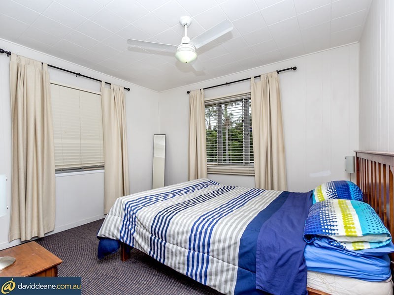 27 Fox Street, Strathpine QLD 4500