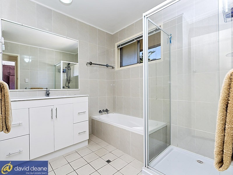 45 Spencer St, Lawnton QLD 4501