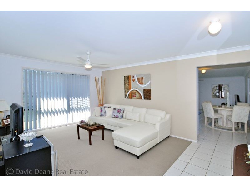 18 Hudson Ct, Warner QLD 4500