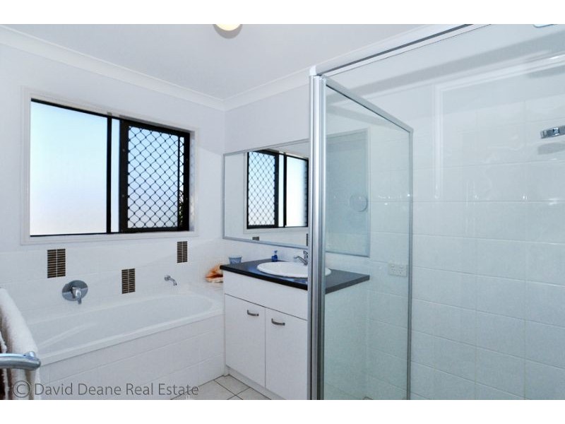 18 Hudson Ct, Warner QLD 4500