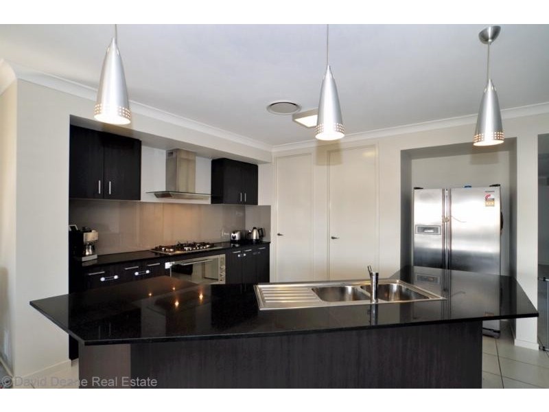 Warner QLD 4500