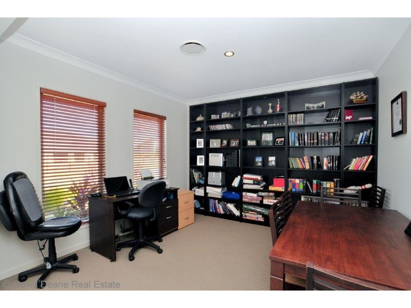 Warner QLD 4500
