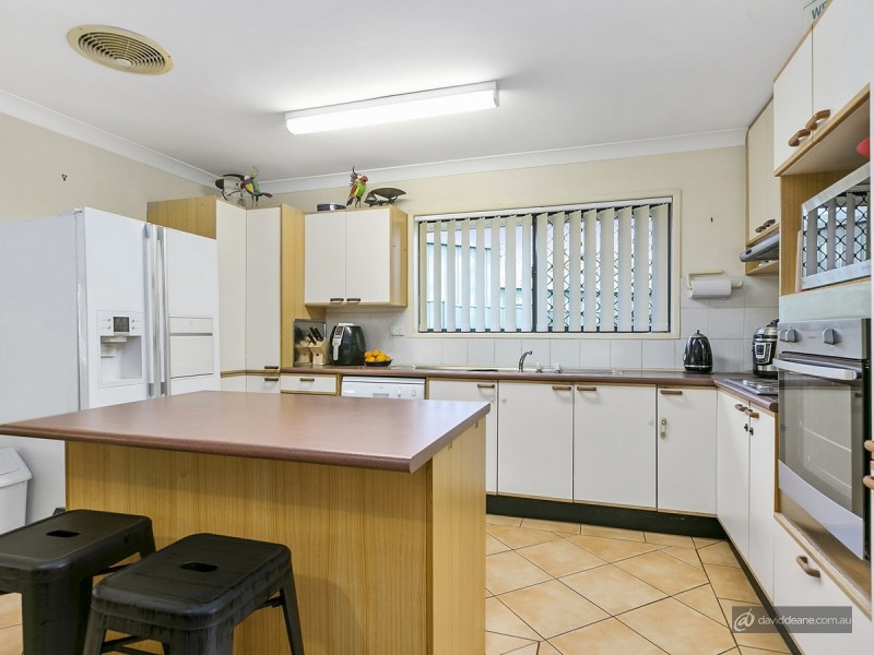 111 Bray Road, Lawnton QLD 4501