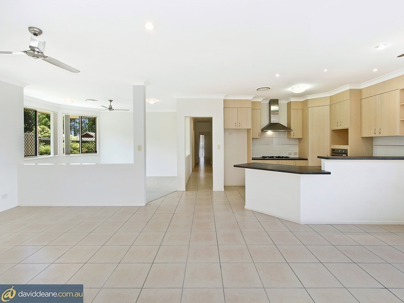 15 Latona Street, Warner QLD 4500