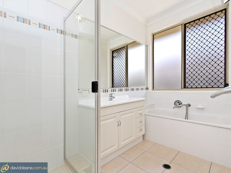 15 Latona Street, Warner QLD 4500